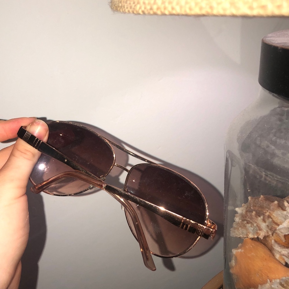 SUNGLASSES.